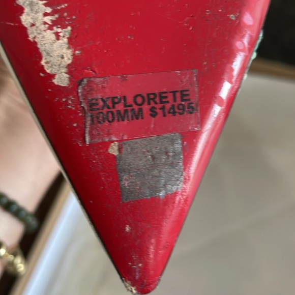 Louboutin 36.5 limited edition - Picture 4 of 10